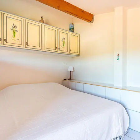 Lejlighed Haiti By Interhome La Londe-les-Maures
